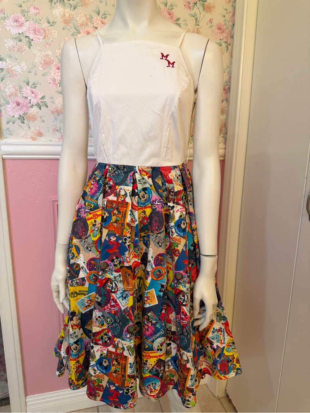 Limited edition White & Multicolor Comic-Print Midi Skirt